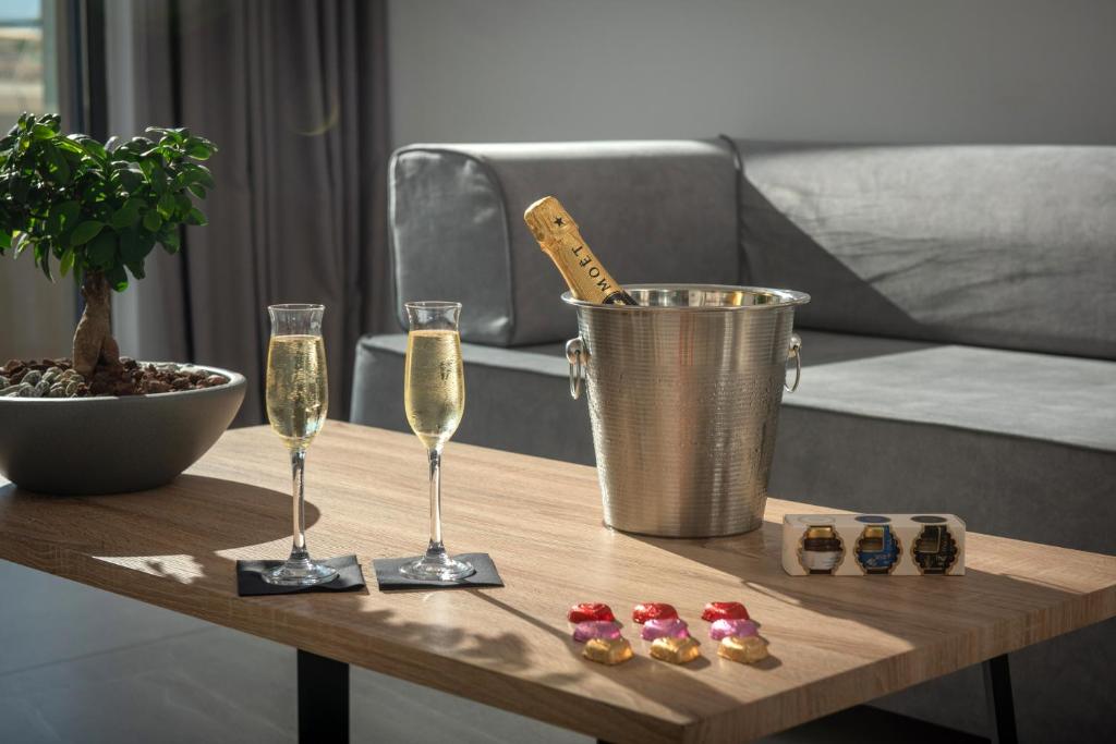 Meramaglia Hotel — Hotel rooms in Malia