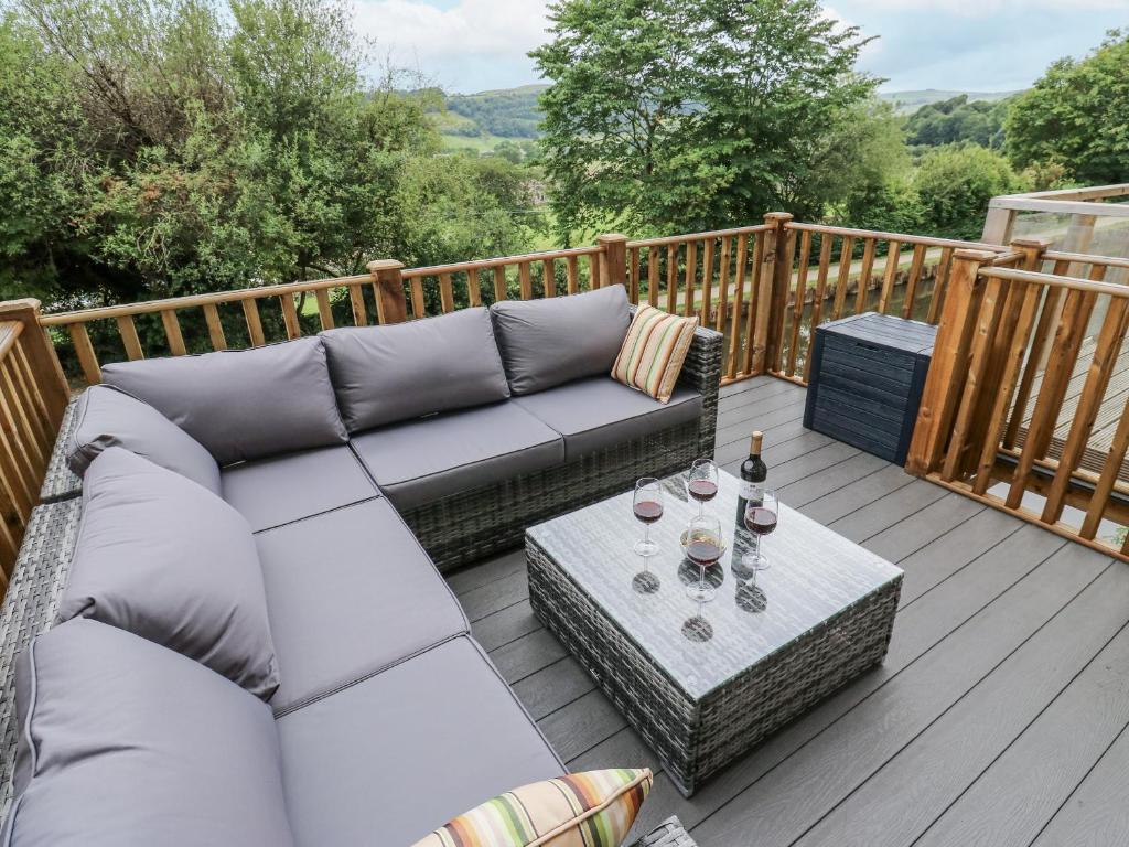 Millside View, Keighley