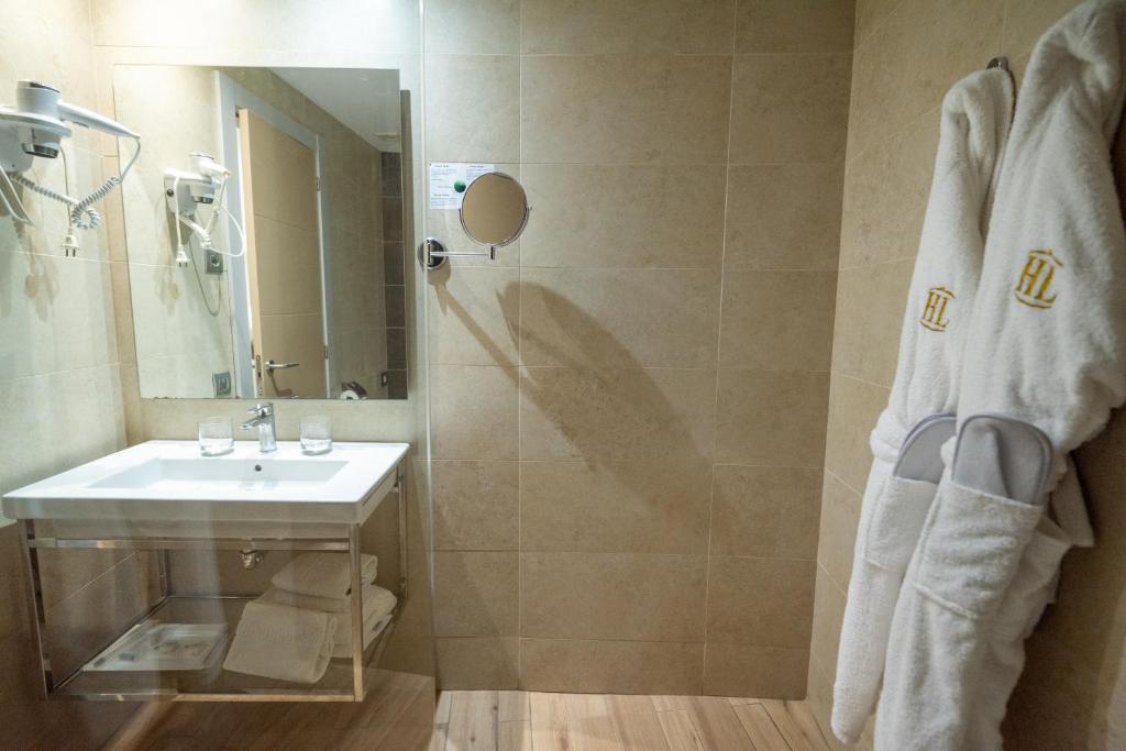 HL Suite Nardos - Only Adults — Hotel rooms in Playa del Ingles, Canary Islands