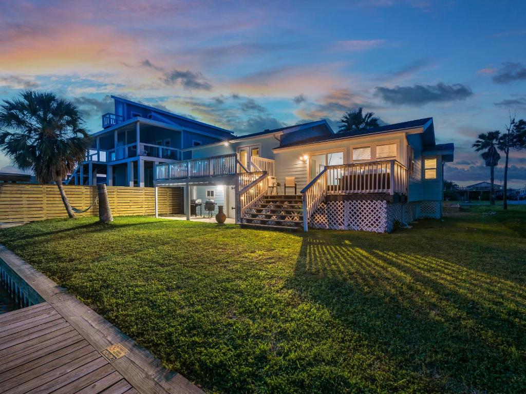 Hideaway at Redhead Road, Rockport