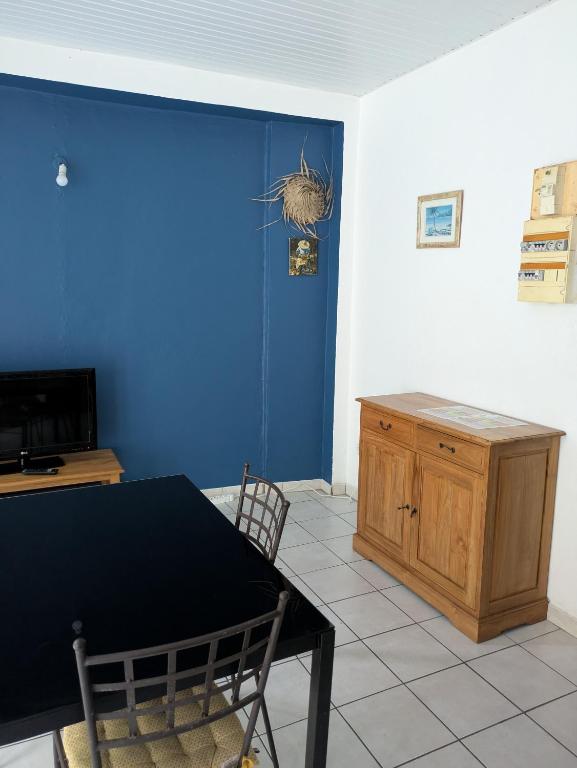 Small F2 in Fort-de-France, Fort-de-France