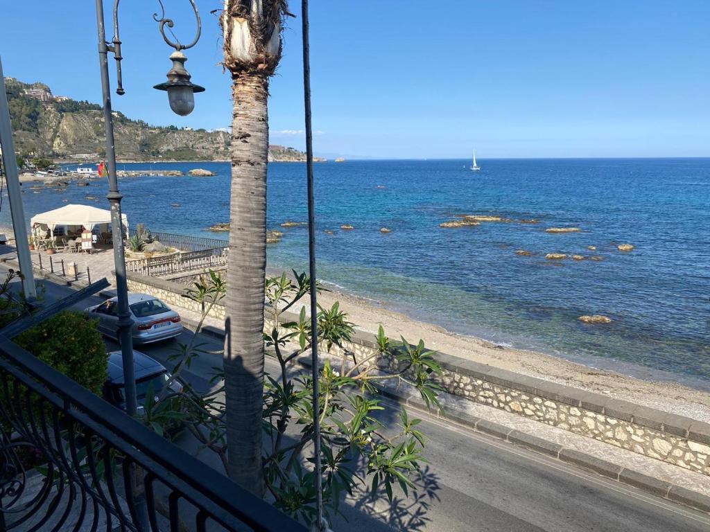 CASA NICOLE fronte mare - 4