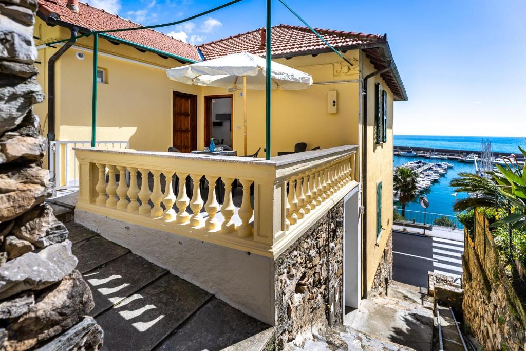 Hostdomus - Marine Sea View - 3
