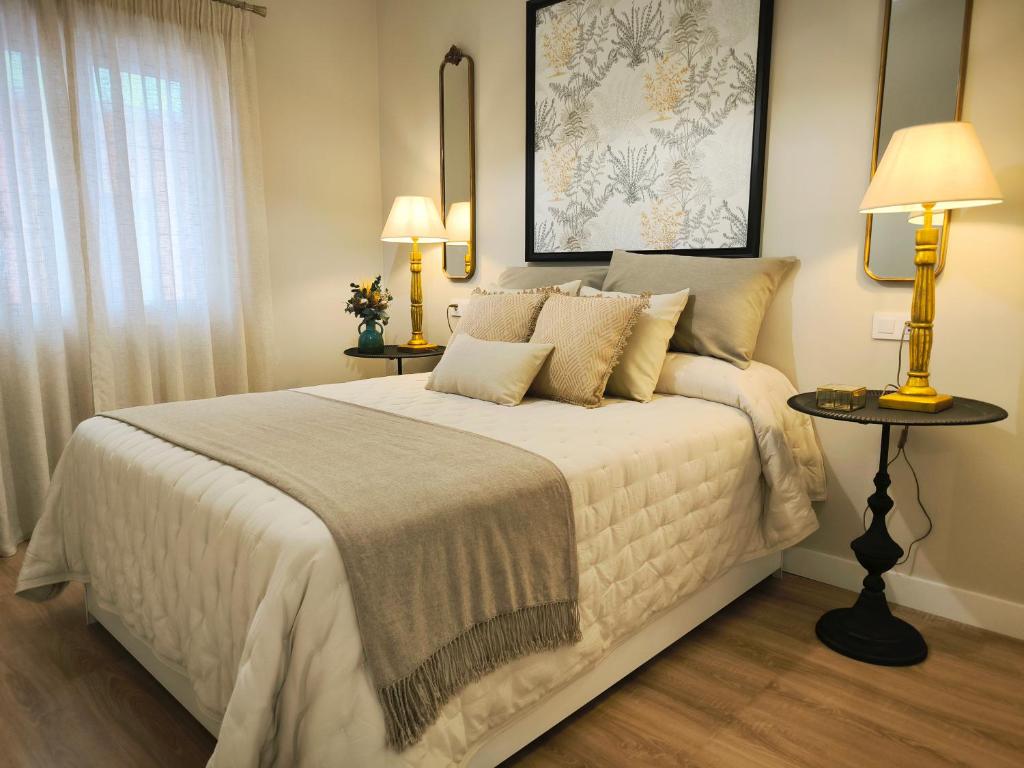 Ispal Triana, Sevilla