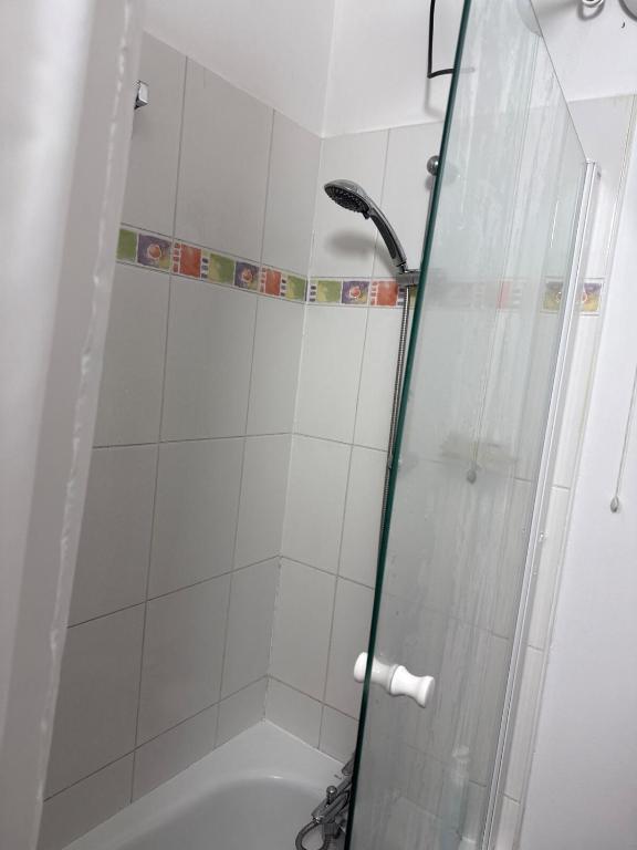 Chambre 1 - 5