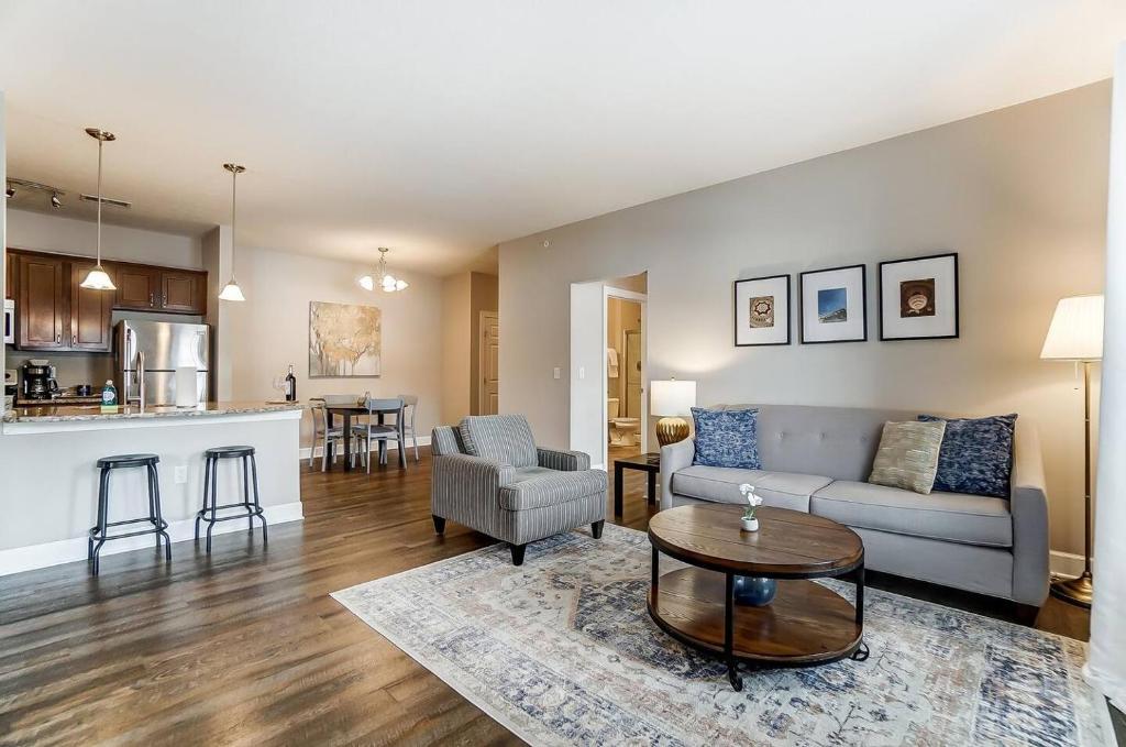 Walkable Pet-friendly 2br2ba On 1st Floor!, Westerville