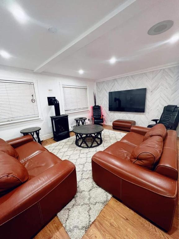 Chalet At The Beach, Seguin 