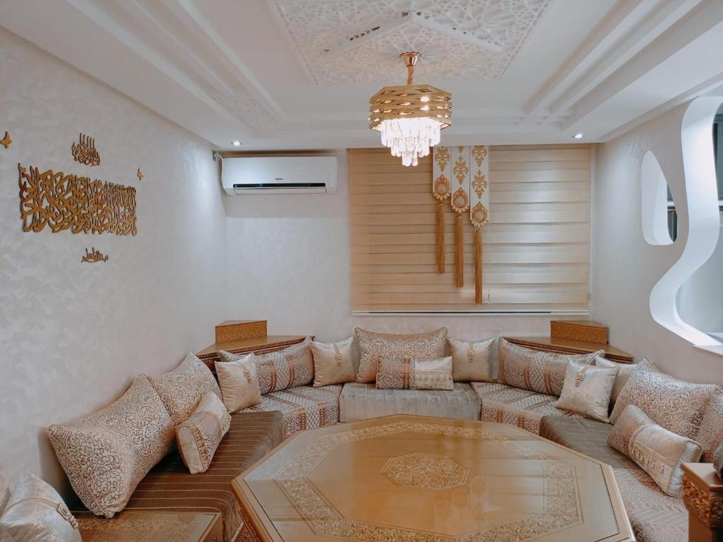 New & Furnished Apartment in Agadir Ideal for Families, Agádir