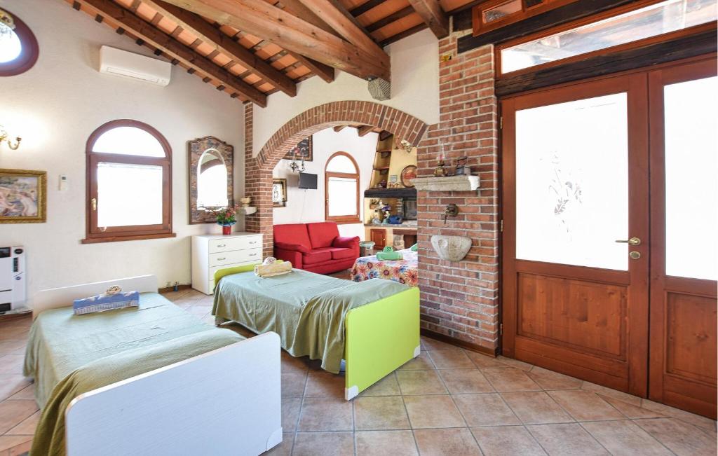 Lovely Home In Udine With Wifi - 4