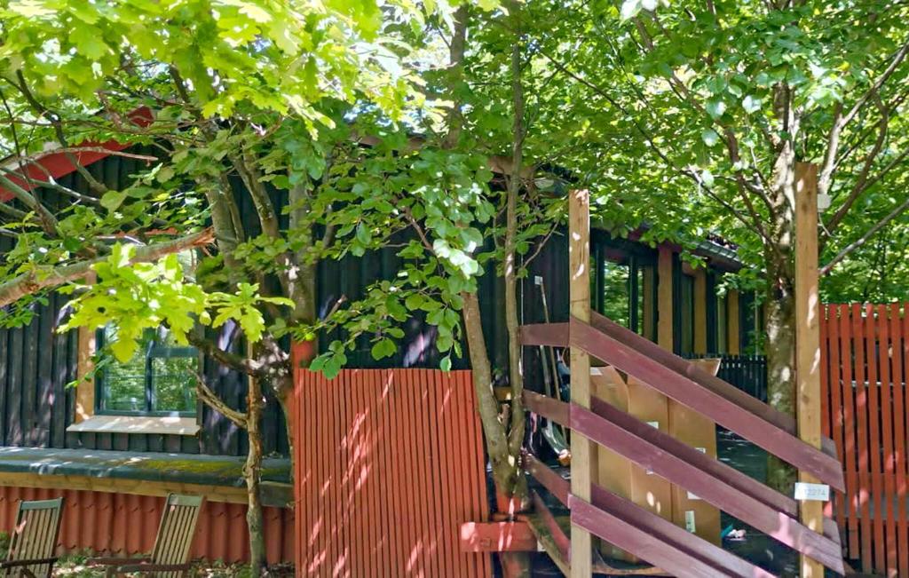 Gorgeous Apartment In Åsljunga, Åsljunga