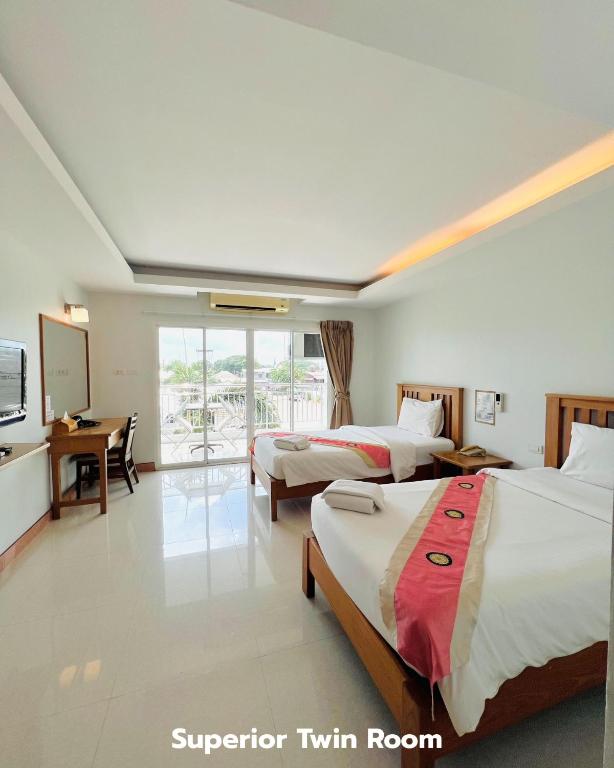 That Phanom River View Hotel