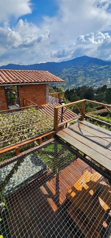 Glamping en Medellín - Kinsho Glamping - Cabaña con Jacuzzi privado - 2