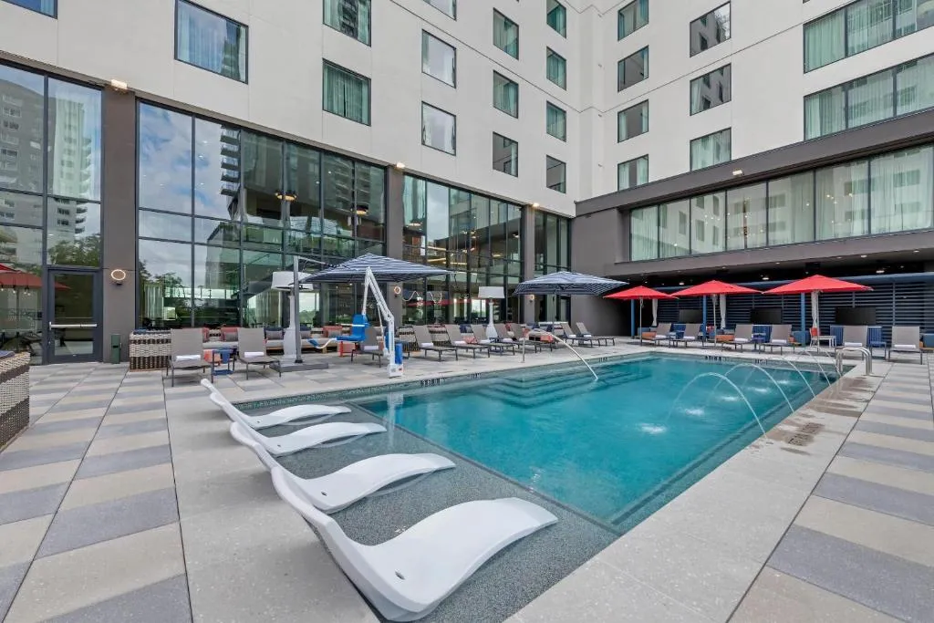 Cambria Hotel Austin Downtown, hotel in Austin