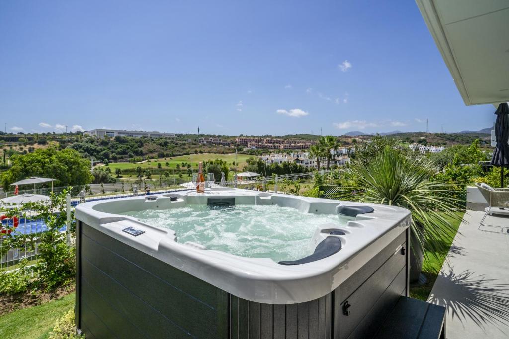 Fabuloso apartamento con jardín privado y jacuzzi. - 1