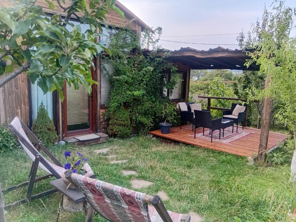 Kiketi Paradise, Kiketʼi