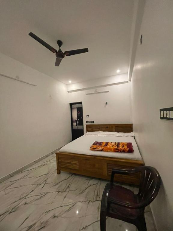 LunaBloom Stays, Marayoor