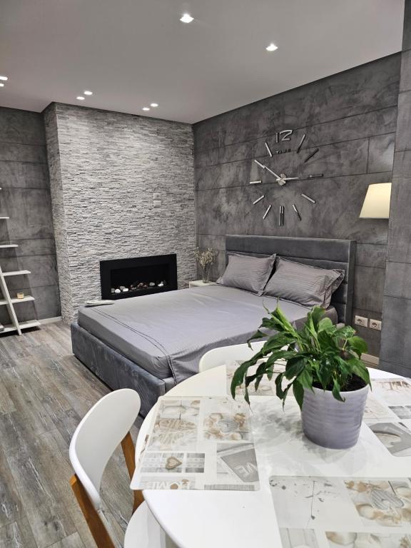 Stylish Escape Studio, Tirana