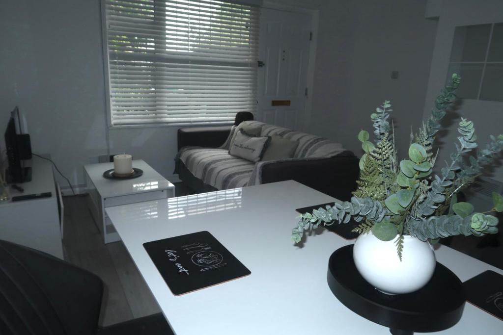 Self-Contained 1-Bed Flat in North Finchley, Finchley