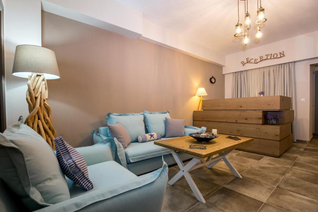 The Five Keys Apartments photo