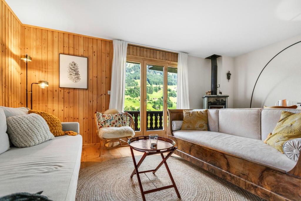 Val d'Illiez, 6 pers - balcon et vue - parking - 2