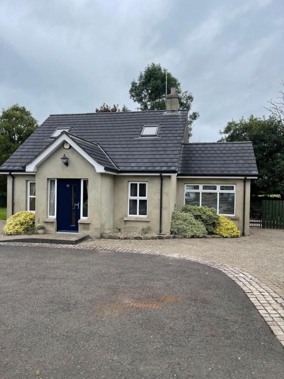 St Columbs Cottages Bushmills, Billy