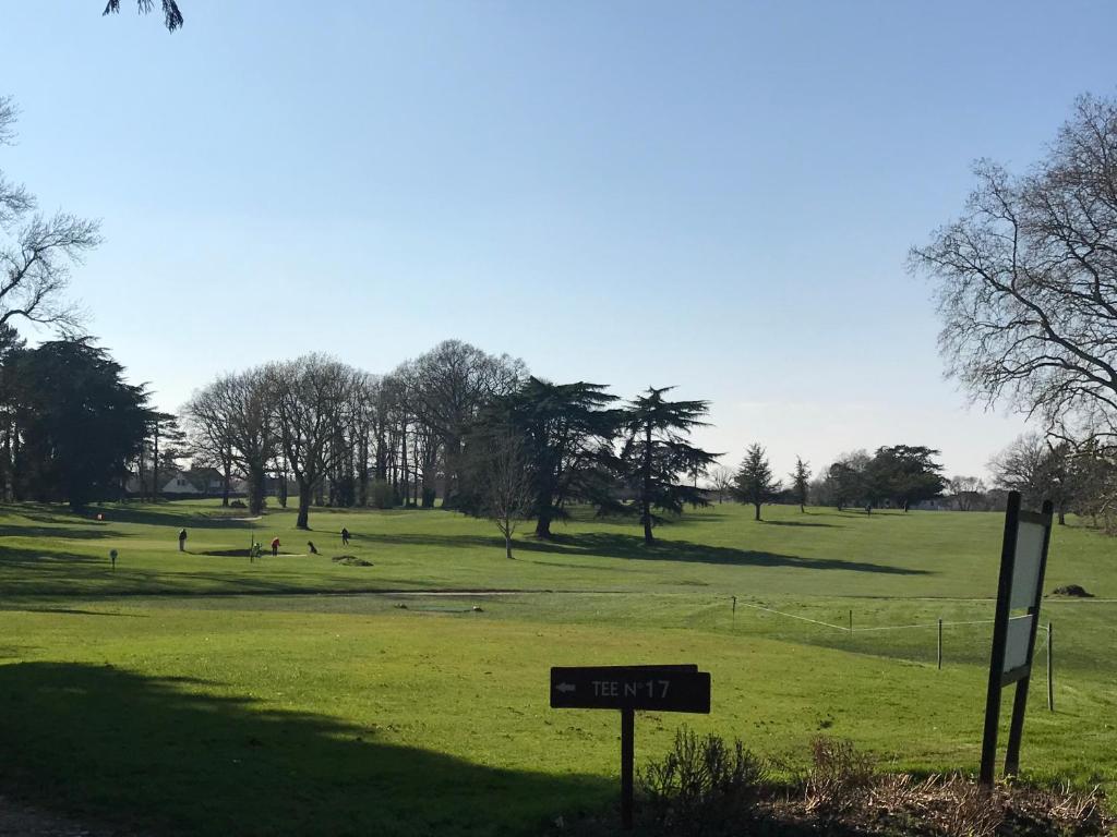 Manoir de l'Herbier, Saint-Sulpice