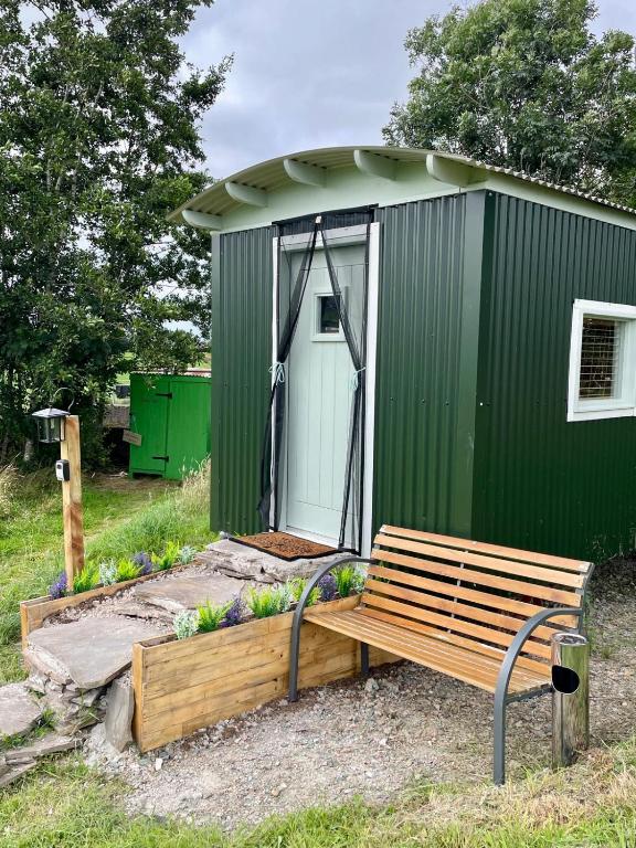 Kerrib Farm Shepherds Hut, Pomeroy