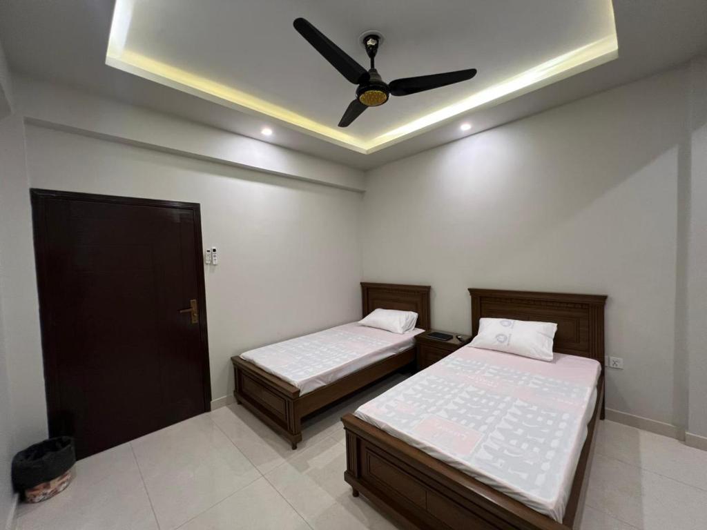 Prestige comforts, Karáčí