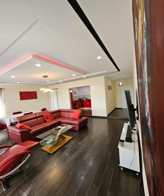 Appartement red, classique et harmonieuse, Lomé