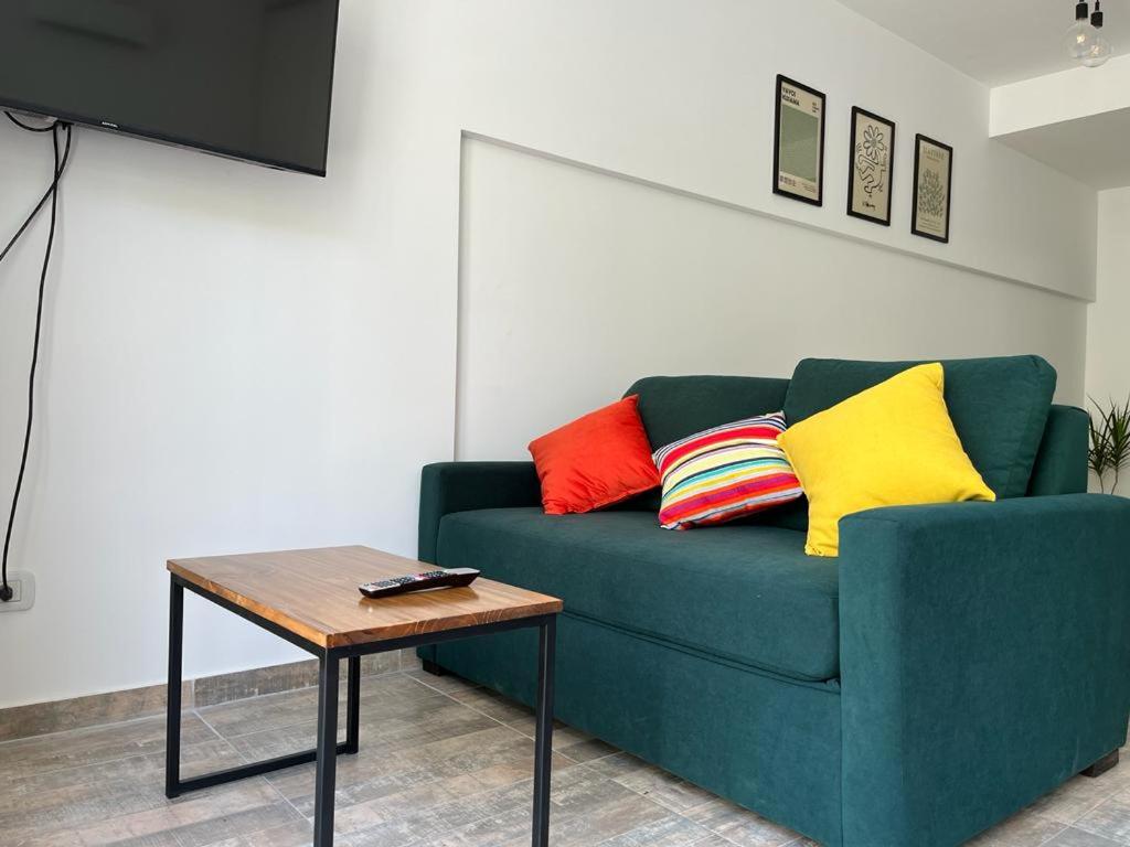 Estudio con cochera para 4 personas - 4