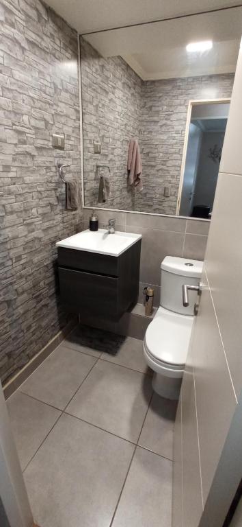 Habitación con baño privado y estacionamiento - 4
