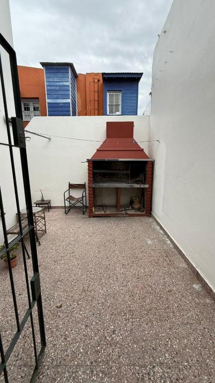 Depto con Parrilla Zona La Perla - 5
