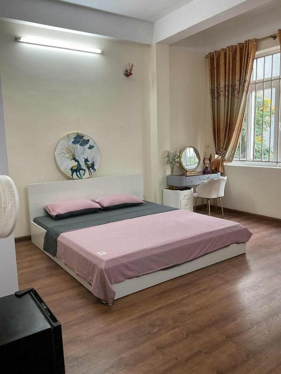 Ribi Home, Hà Ðông