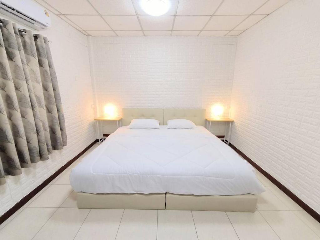 Chang House, Min Buri