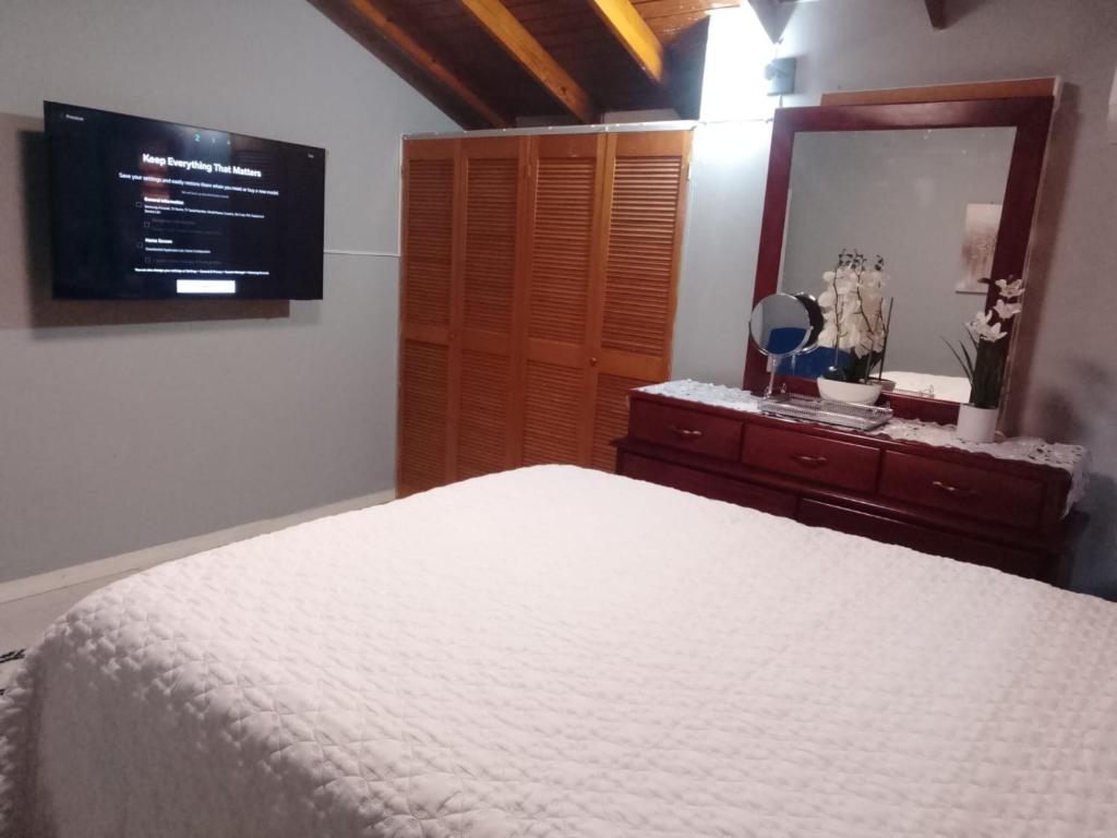 3CsMontego Bay, Montego Bay