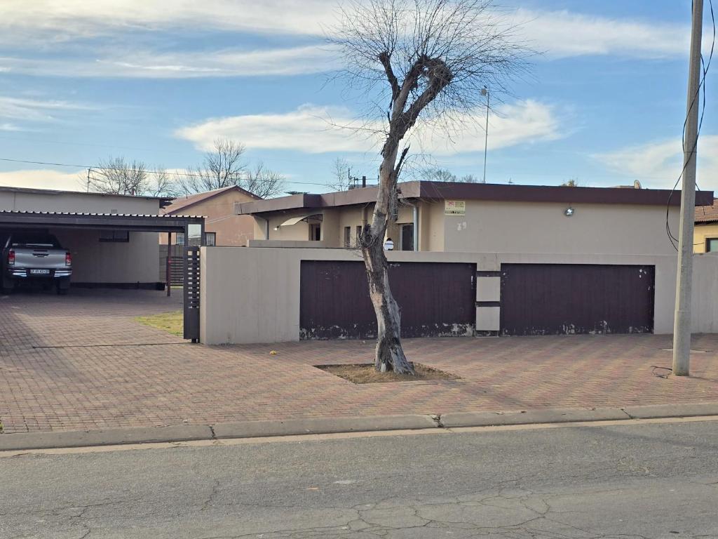 Qhephulitshe, Vanderbijlpark