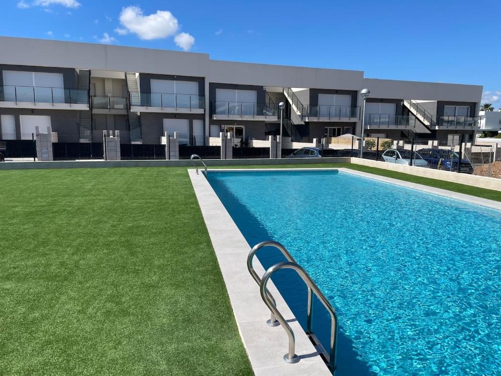 Gran Azul - Apartamento familiar a 5 minutos de la playa con una gran piscina - 1