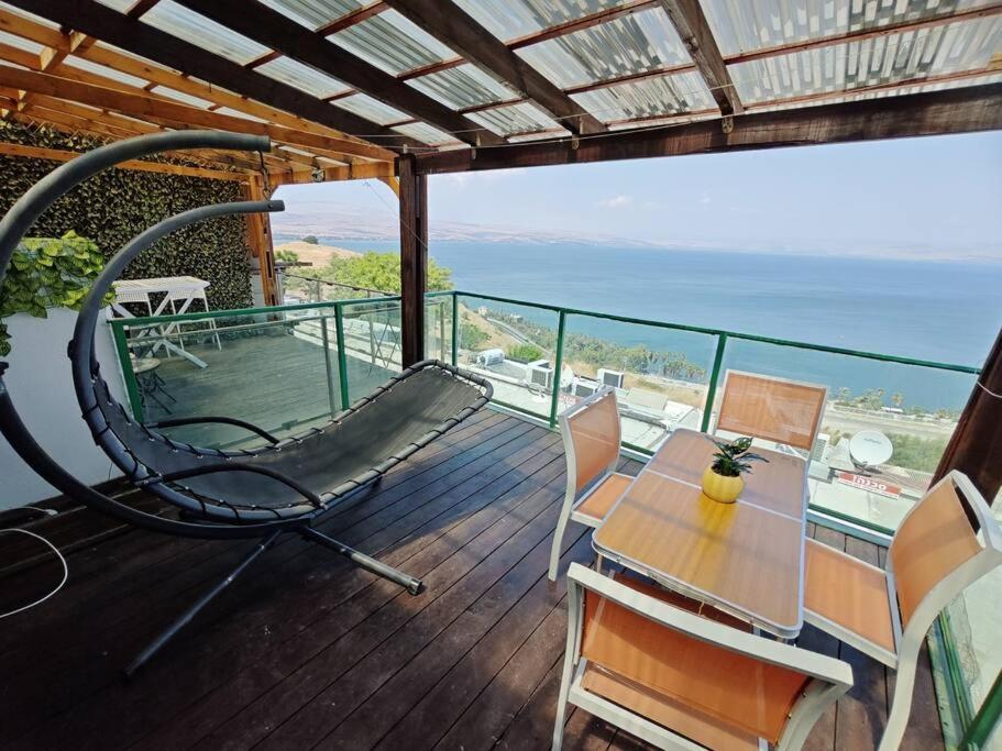 קסם הכנרת, Tiberias