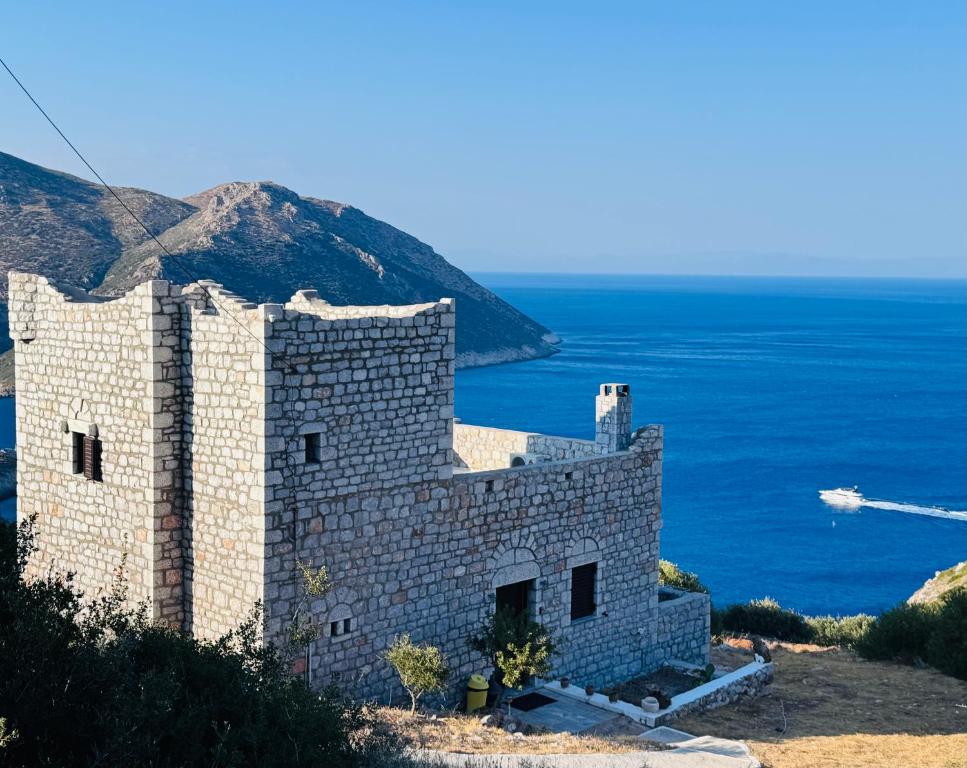 Taenarioum antico, Páliros