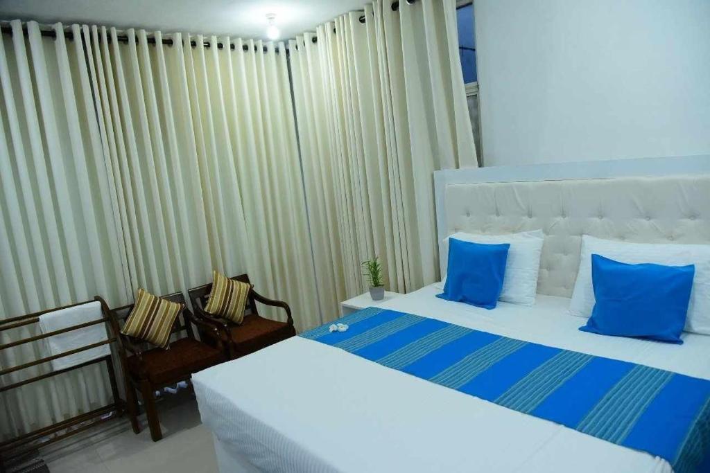 SHA Waves Hikkaduwa, Hikkaduwa