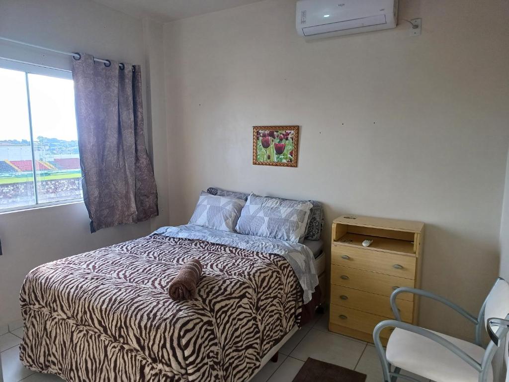 Apart próximo a Unimed de 2 quartos com Ac e garagem, Santo Ângelo