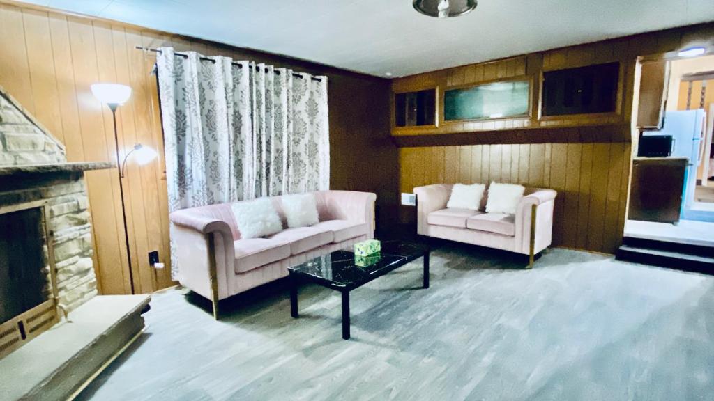 Mabsarkerllc, Niagara Falls