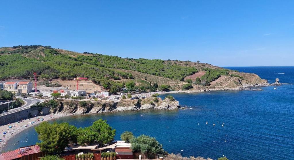 Très belle vue mer T3 tt confort clim 4 pers, proche plages, Banyuls-sur-Mer