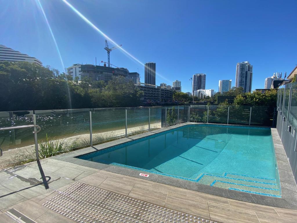 Spice 205, Gold Coast