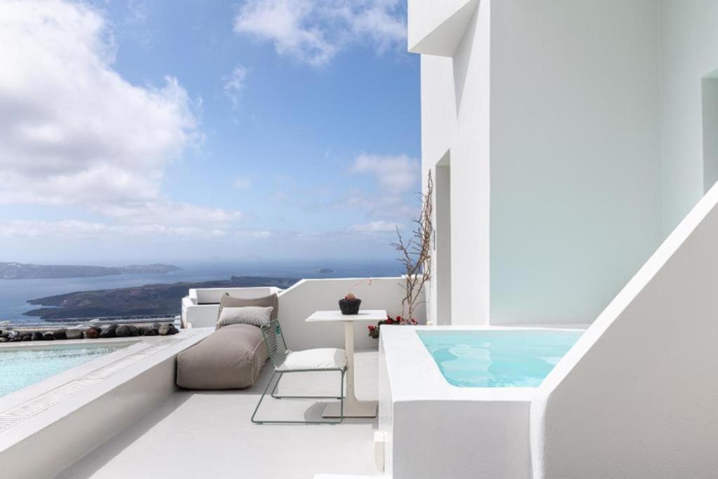 アクラ スイーツ & スパ (Akra Suites & Spa)