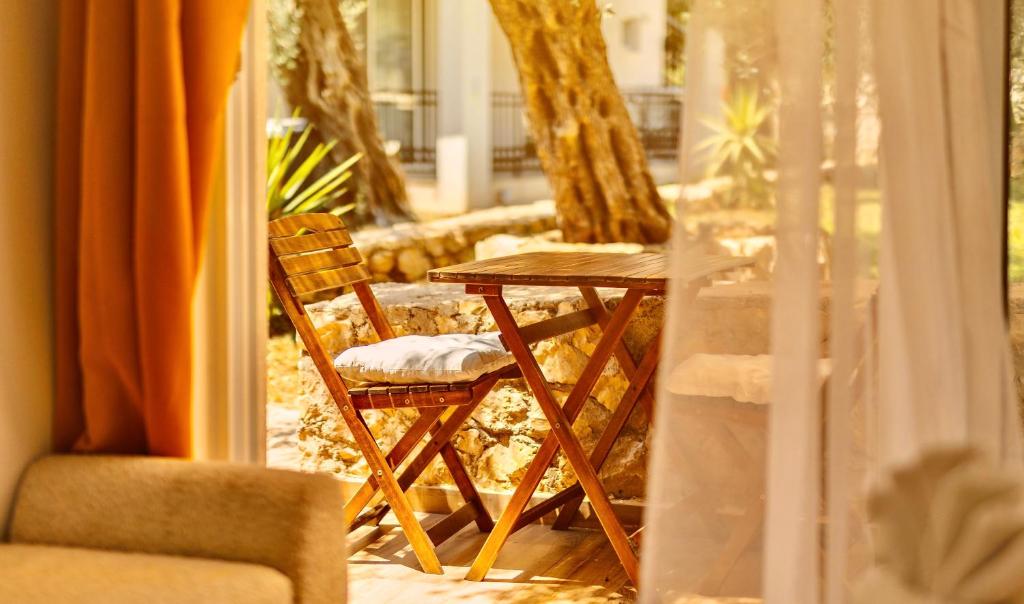Eman Resort & Villas - 4