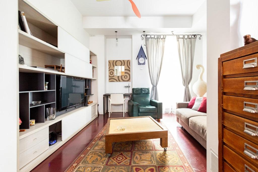 Loft Arbe 27, Milan