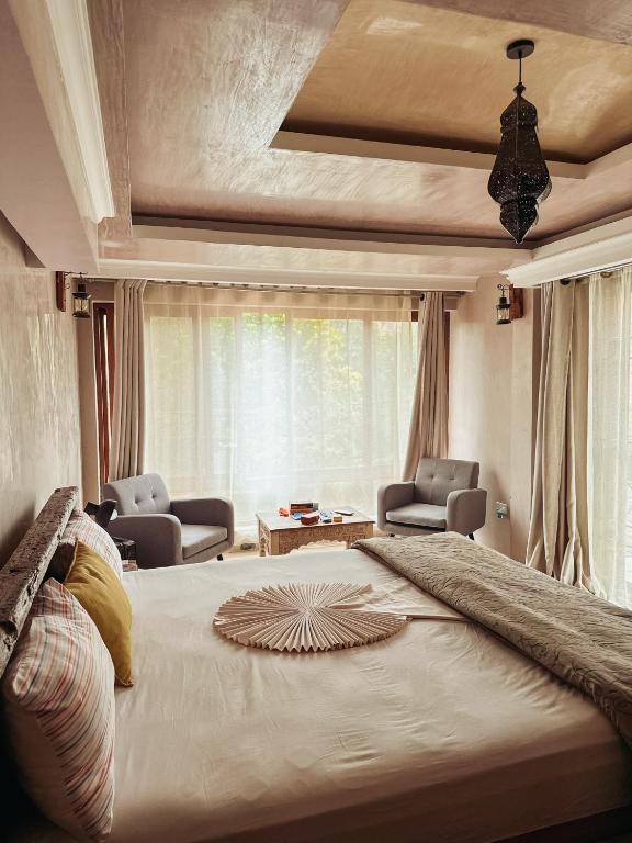 Townhouse by Rustic Expeditions, Kampala