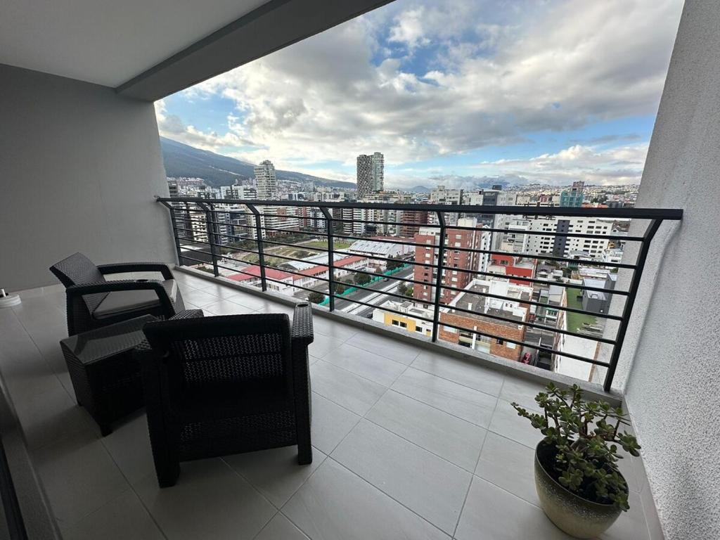 Suite LUXE with view República del Salvador - 3