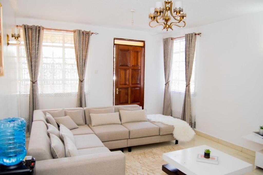 Quiet 1BR Escape, Nyeri